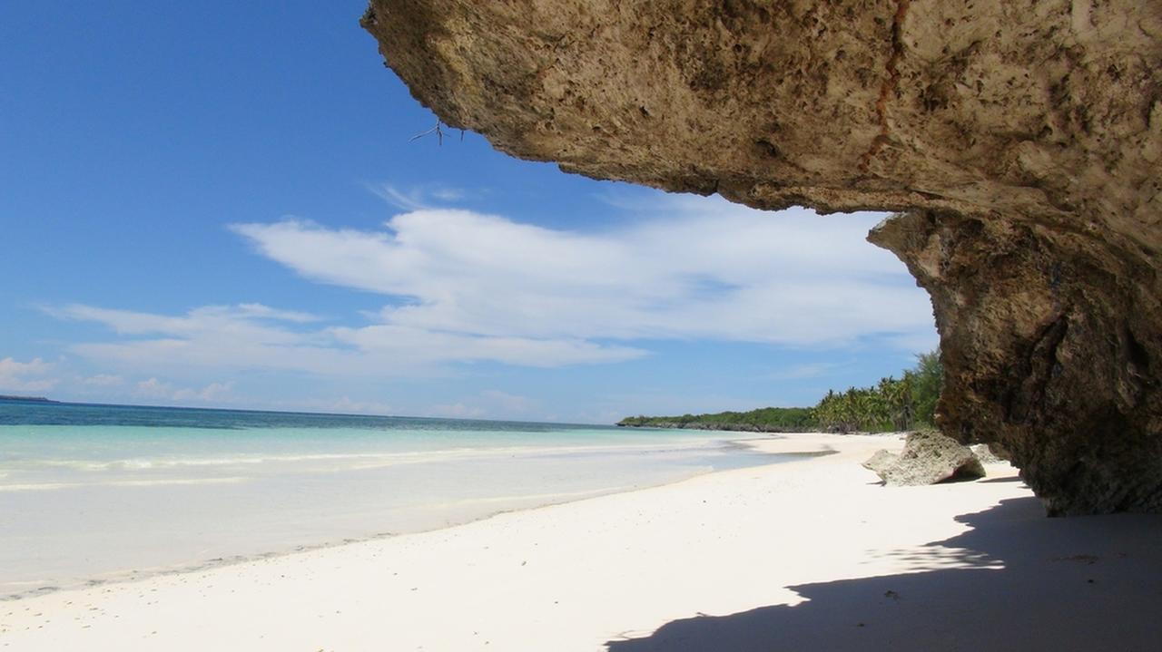 Bara Beach Bungalows Bira Exterior photo